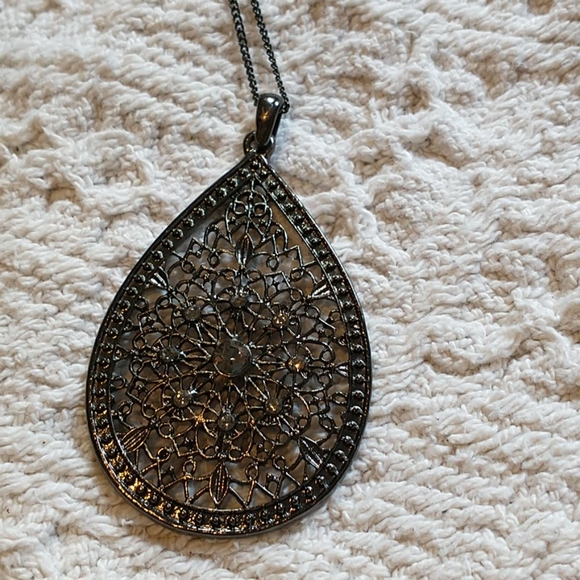 Filigree necklace - Picture 2 of 2